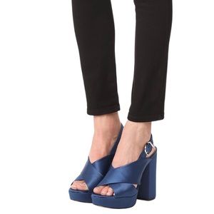 SCHUTZ Millie Satin Platform Heel Sandal Shoes  Size 8.5  New in Box